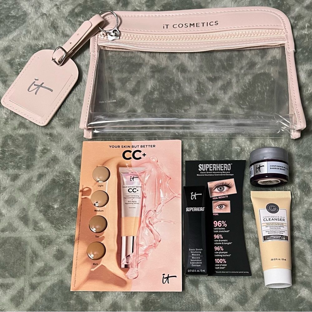 IT Cosmetics Travel Bundle with Cosmetics Bag - Retail $85